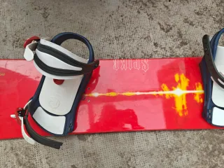 Tabla de Snowboard Rossignol Roja