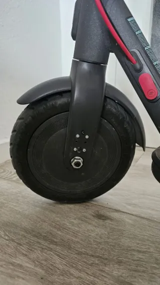 Patinete Eléctrico Xiaomi Scooter 4 + Cargador