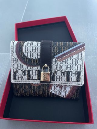 Tarjetero monedero CH Carolina Herrera