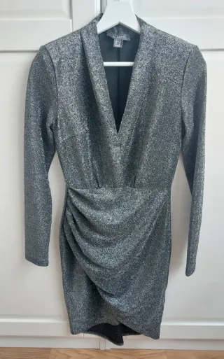 Vestido fiesta plateado