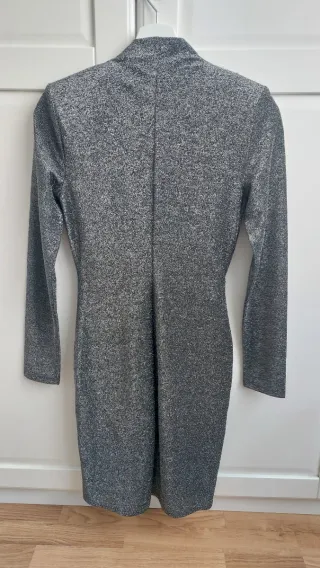 Vestido fiesta plateado