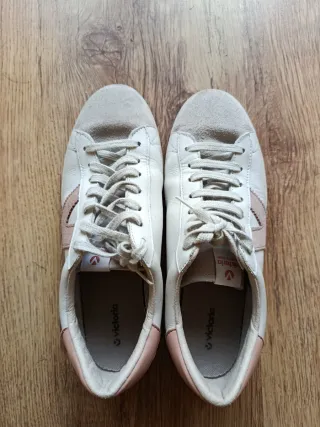 Zapatillas Victoria blancas y rosas