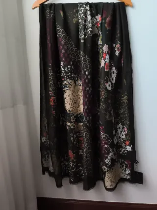 Fular estampado floral