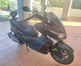 Kymco GrandDink 300i