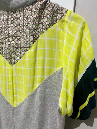 Reneca Zara. Amarillo, azul y beis