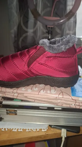 Zapatos cómodos con borreguito interior