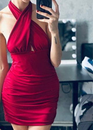 Vestido rojo escotado