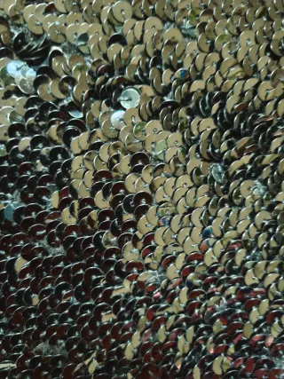 Top negro lentejuelas