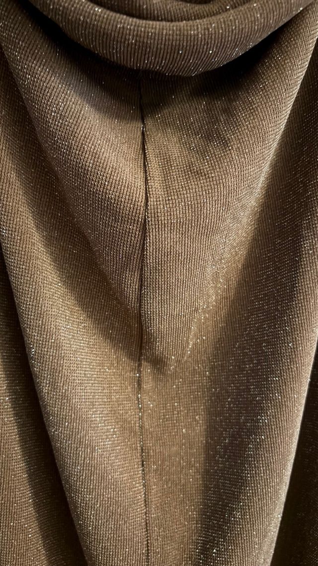 Vestido largo marrón brillante