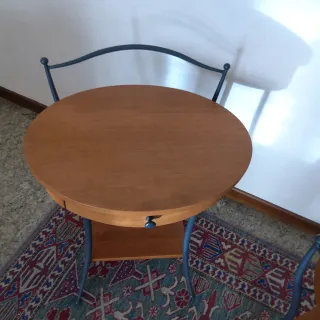 Coppia comodini/tavolini vintage legno e ferro