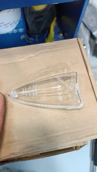 Vetrino freccia Yamaha originale