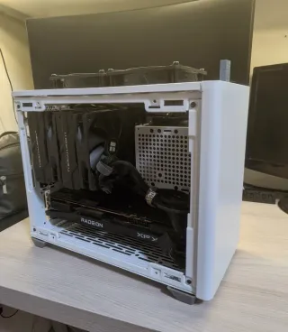 PC Gaming Mini ITX RX 6700 Ryzen AM4