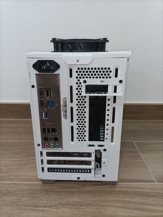 PC Gaming Mini ITX RX 6700 Ryzen AM4
