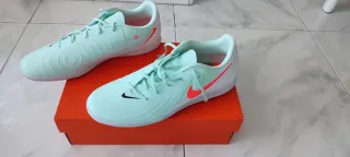 Zapatillas Nike  Phantom Fútbol Talla 44