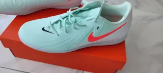 Zapatillas Nike  Phantom Fútbol Talla 44