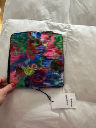 Cartera Desigual sin estrenar