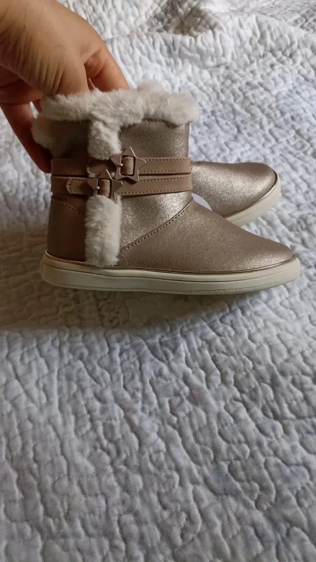 Botas niña Mayoral doradas con pelo