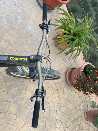 Bicicleta Enduro YT Capra 2015