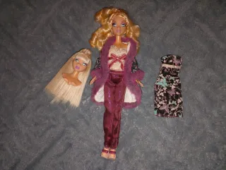 Lote Muñeca My Scene + Cabeza + Vestido