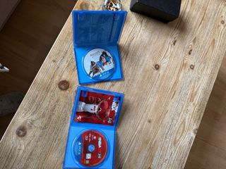 Consola PS4 Negra + 2 Mandos