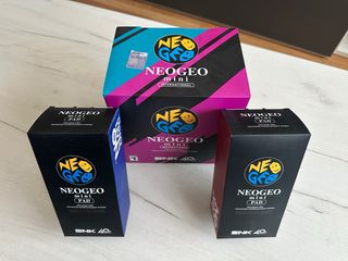 Consola NeoGeo Mini + 2 Mandos