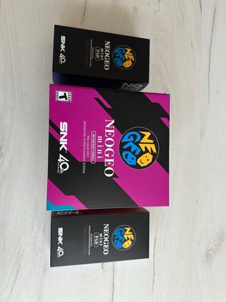 Consola NeoGeo Mini + 2 Mandos