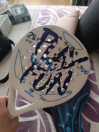 Pala pádel infantil Artengo y funda