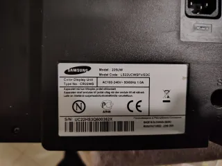 Tris di monitor varie forme