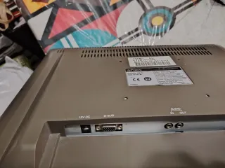 Tris di monitor varie forme