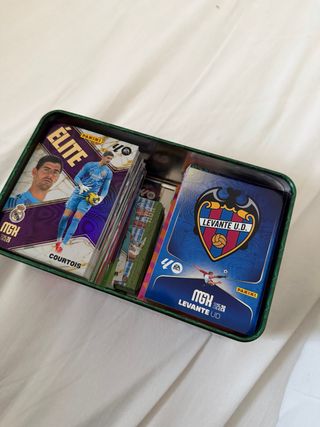 Lote 220 Cromos Megacracks 2025-2026