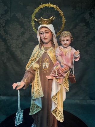Virgen del Carmen de Olot de 35 cm de altura