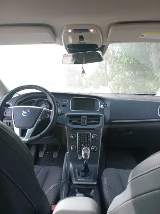 Volvo V40 2013