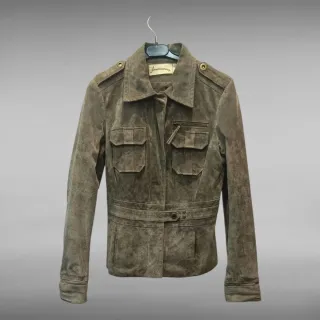 Chaqueta de piel verde militar