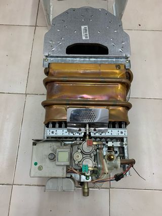 Calentador Junkers Blanco