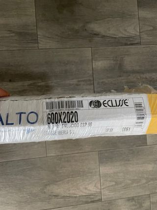 Casoneto para puerta corredera Eclipse