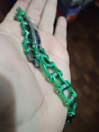 Pulsera eslabones verde y acero plateado