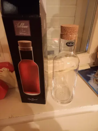 Bottiglia in vetro con tappo in sughero