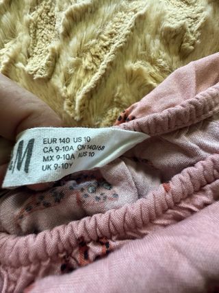 Mono H&M Rosa Estampado Animal Talla 9-10 años 140