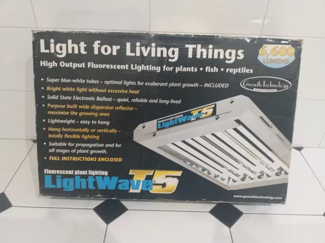 Tecnologia de Crescimento de Luz Fluorescente T5