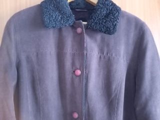 Abrigo mujer color vino