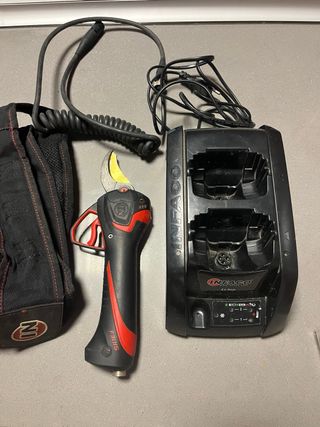 Tijera de podar INFACO F3015W