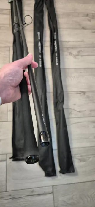 3 cañas carpfishing SONIK HEROX NUEVAS SIN ESTRENA