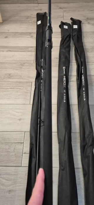 3 cañas carpfishing SONIK HEROX NUEVAS SIN ESTRENA