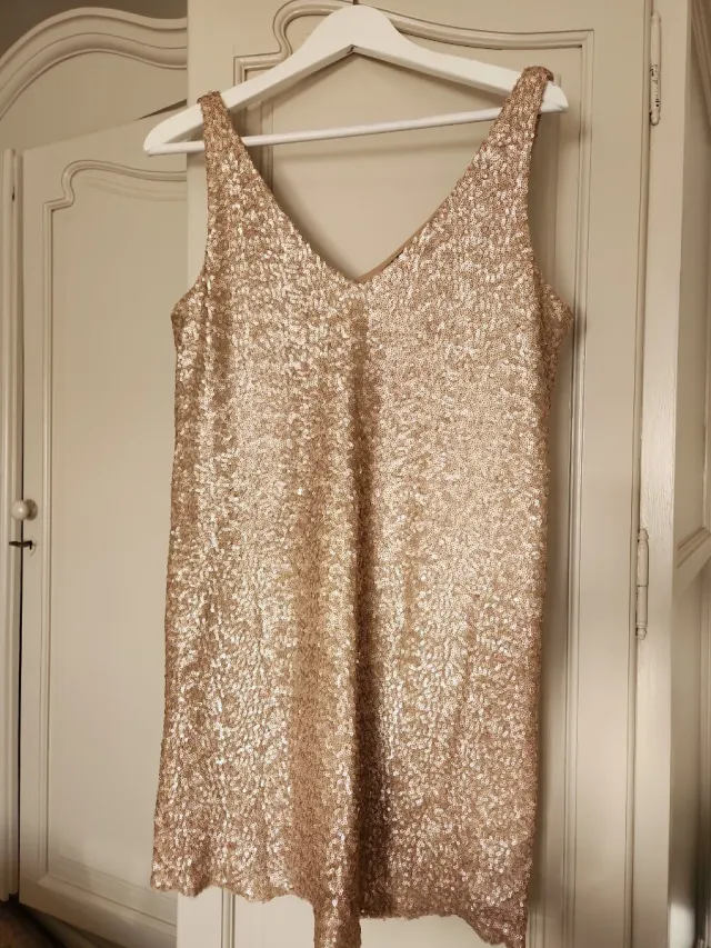 Vestido fiesta lentejuelas dorado Zara Talla M