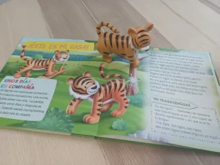 Mis animales del zoo (libro y animal)