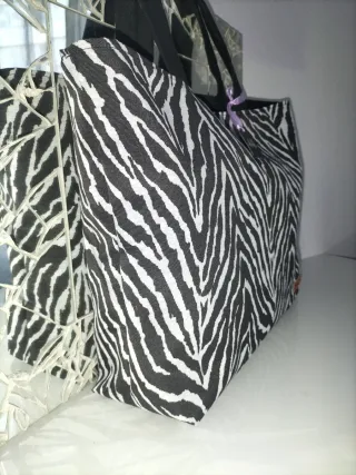 Bolso Tote Mi&Lu Cebra