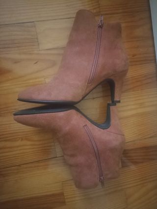 Botín piel Serraje teja tacón