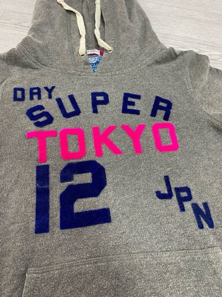 Sudadera Superdry Tokyo 12 JPN Gris Rosa