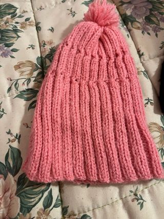 Set cappellino lana e scaldacollo nero