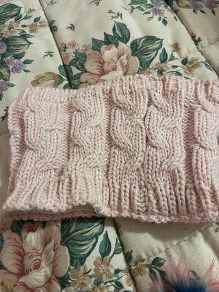 Set cappellino lana e scaldacollo nero